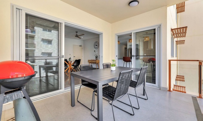 Darwin City Centre Apartment | Short Term Rental - Darwin CBD - Till 31 March 2025