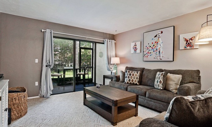 Bradenton Beach Condo | Short walk to beach access! Fall and Winter dates available!