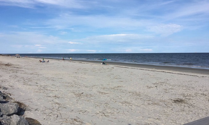 Saint Simons Island Cottage | Short walk to beach or Pier Village, We consider FLETC