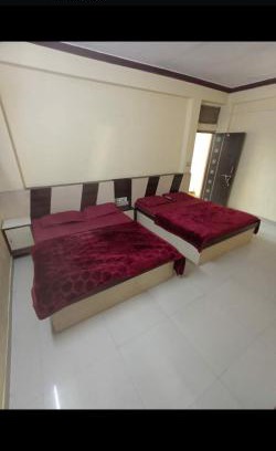 Nathdwara Hotel | Shreeji hi Arpan hotel