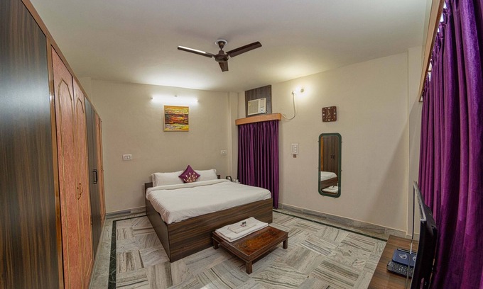 Varanasi Bed & Breakfast | Shri Heritage - Your Home Away From Home.