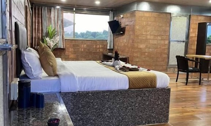 Mendarda Hotel | Shri Shiv Villa Managed By Blue Diamond