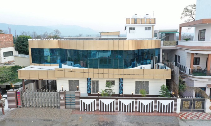 Rishikesh Villa | Shri Vyas HomeStay-Tranquility & Peace in Elegance