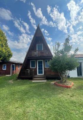 Sakës Ski Chalet | Shtepia Druri Sokol Lulaj