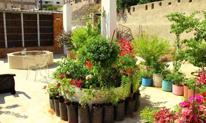 Jabal Al-Hussein Hotel | Shurooq Shams Hotel & Tours By Sunrise