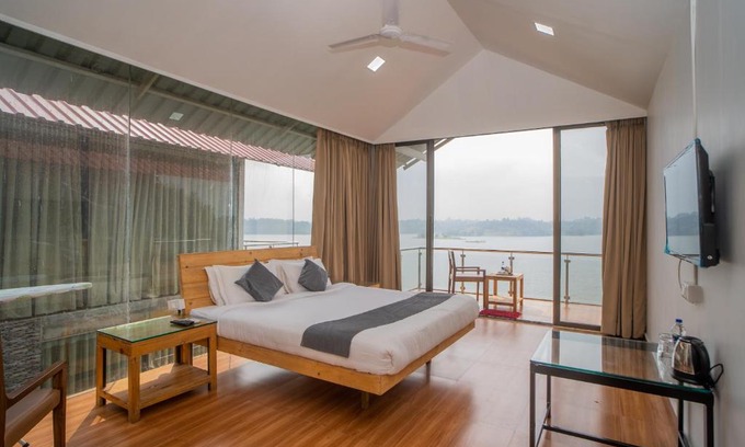 Igatpuri Resort | Shvas Island Resort