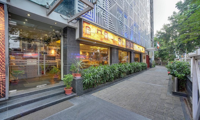 Park Street Hotel | Siamton Inn - A Cygnett Collection