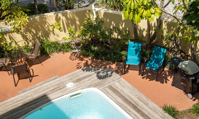 Holmes Beach House | Siboney 3/2 Private Pool Home