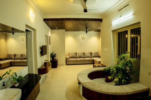 Kochi Apartment | Siby Homestay