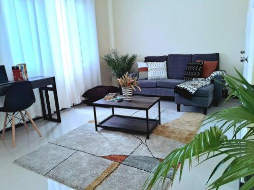 St.Bran's Burg Apartment | Sidona Suite: Cozy 2BR Near airport & attractions