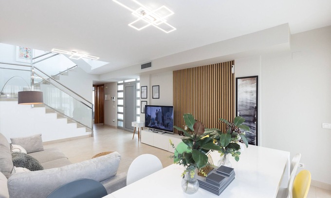Cambrils Ski Chalet | SIENNA - Only Families House