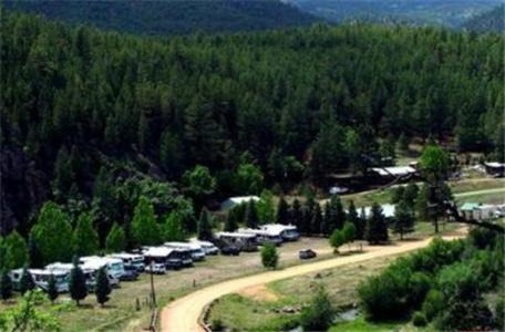 Guadalupita Cabin | Sierra Bonita Cabins and RV Park