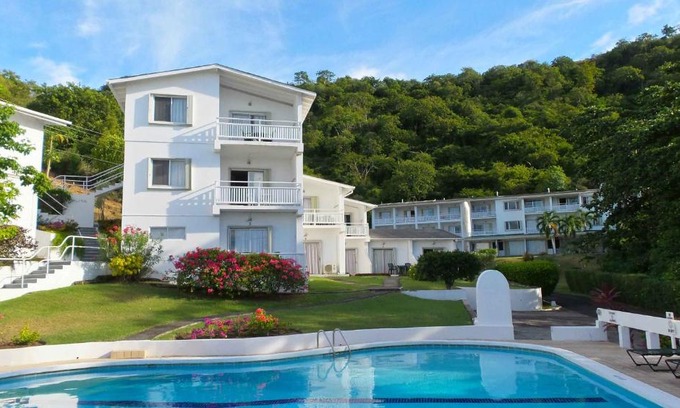 Morne Rouge Hotel | Siesta Hotel