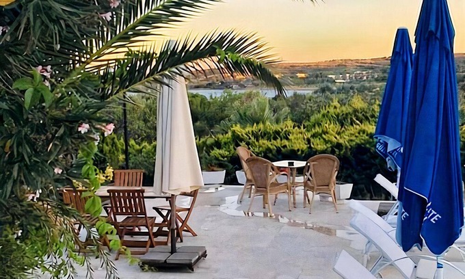 Bozcaada Hotel | Siesta Otel Bozcaada