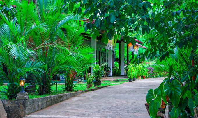 Inamaluwa House | Sigiri Nisala Villa