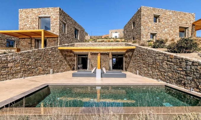 Mykonos Apartment | Signature Suite II – Panormos Bay