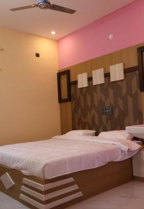 Yelagiri Hotel | Silicon Valley Residency