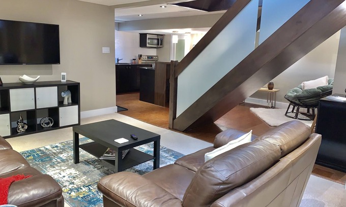 Cambridge Apartment | Silver Birch Suite - Professionally designed Guest Suite