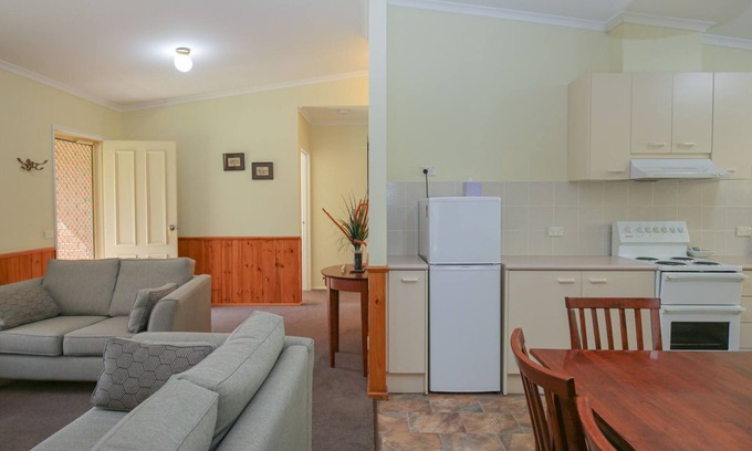 Bright Cottage | SILVER BIRCHES HOLIDAY VILLAGE - UNIT 10