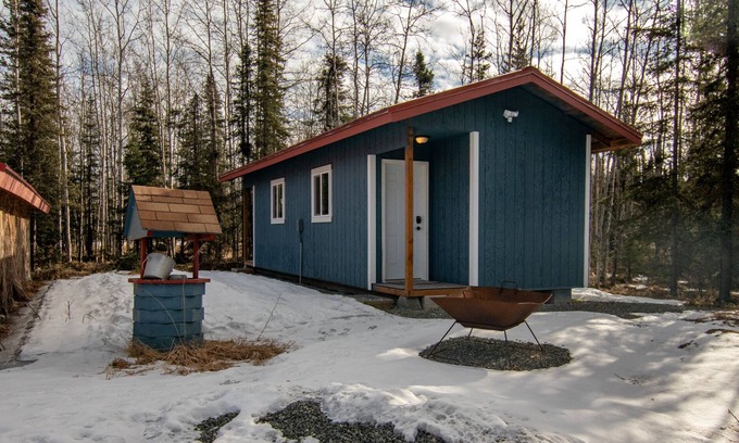 Sterling Cabin | Silver Cabin – Dry Cabin with Bunks | Fish On!