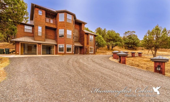 Alto House | Silver Spur Lodge: Secluded and amazing w/Hot Tub!