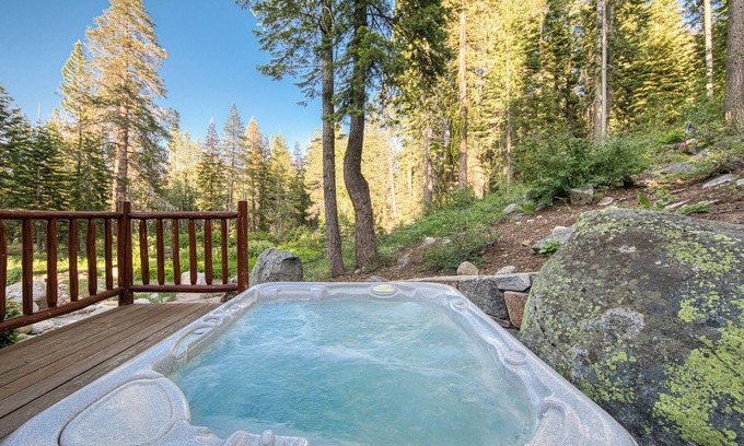 Olympic Valley House | Silverado Lodge at Palisades - 4BR w/Private Hot Tub, Ski Shuttle & Pet-Friendly!
