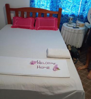 Likuri Island Bed & Breakfast | Simeli homestay