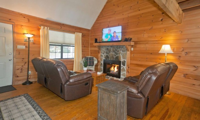 Townsend Cabin | Simple Pleasures in the Great Smoky Mountains !