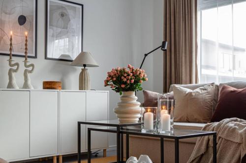 Katarina-Sofia Apartment | Simple studio in trendy Södermalm - construction work