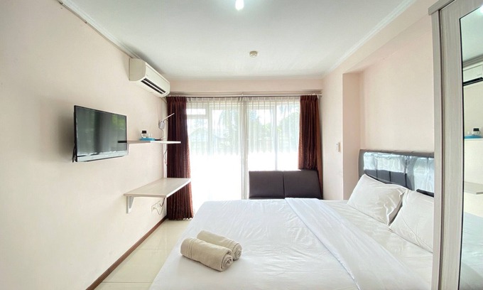 Cimahi Apartment | Simply Bright Studio Room at Gateway Pasteur Apartment