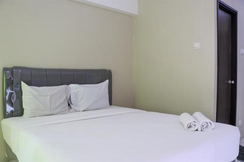 Bekasi Timur Apartment | Simply Look Studio Room at Mont Blanc Bekasi Apartment By Travelio