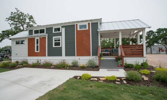 Austin House | Simply Southern Tiny House Retreat