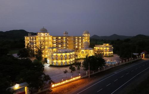 Nathdwara Hotel | Sinclairs Palace Retreat Udaipur