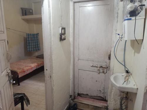 Yerawada House | Singh-Sadan PG HomeStay