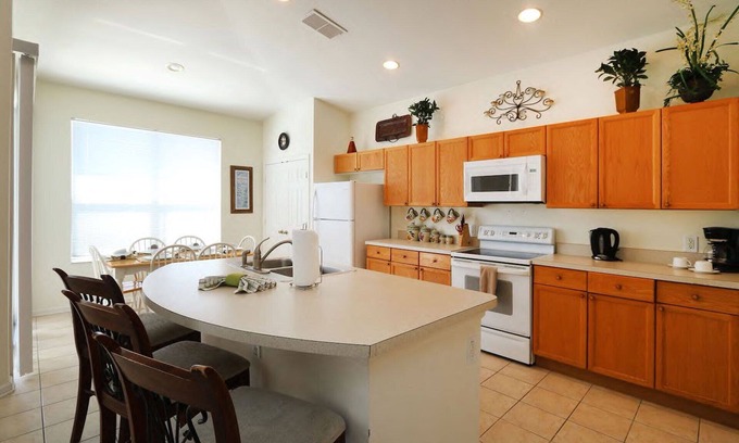 Windsor Palms Villa | Single Level Luxury Villa with Pool and Hot tub close to Disney