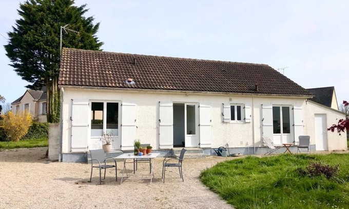 Saint-Vaast-la-Hougue House | Single-storey house