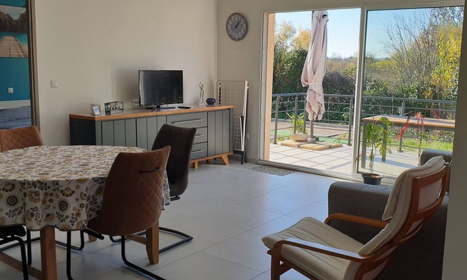 Pezenas House | Single-storey 2-bedroom gite