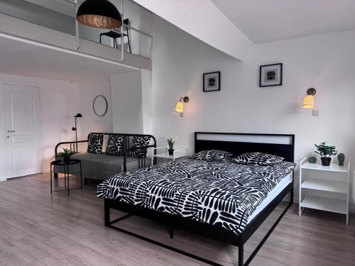 Amandus - Atheneum Apartment | Sint-Jans Appartments