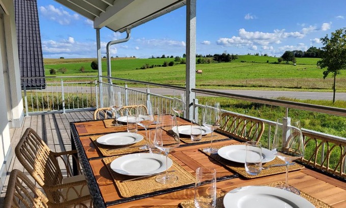 Gebrazhofen Apartment | SiOUX: Penthouse „BOHO“ mit traumhaftem Ausblick