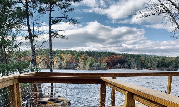 Moultonborough House | SIS13Wfc - Blackey Cove Waterfront Home Lake Winnipesaukee