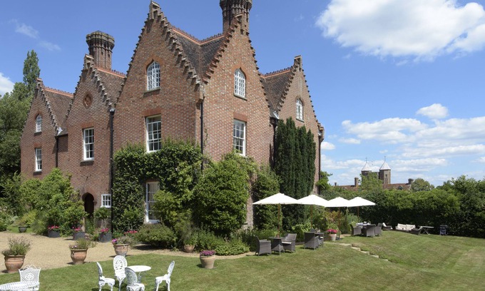 Abbess Roding Bed & Breakfast | Sissinghurst Castle Farmhouse