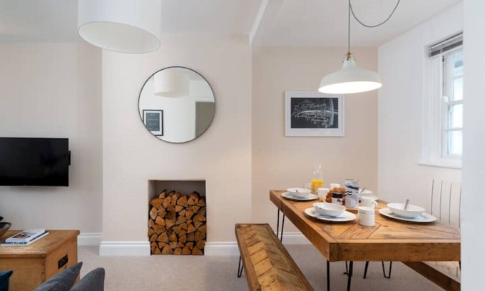 St Ives Cottage | Situated on one of St Ives's most iconic streets,