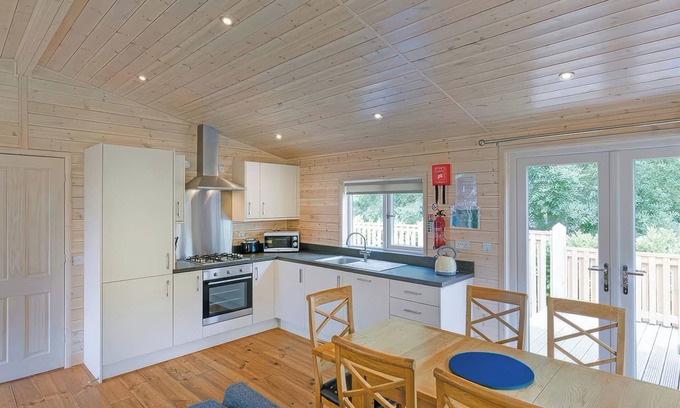 Saddleworth Cottage | Six Berth pet Free Lodges