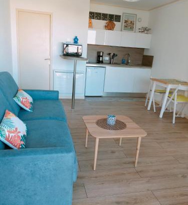 Le Brusc Apartment | Six Fours les Plages - Le Brusc - Studio vue mer, climatisé