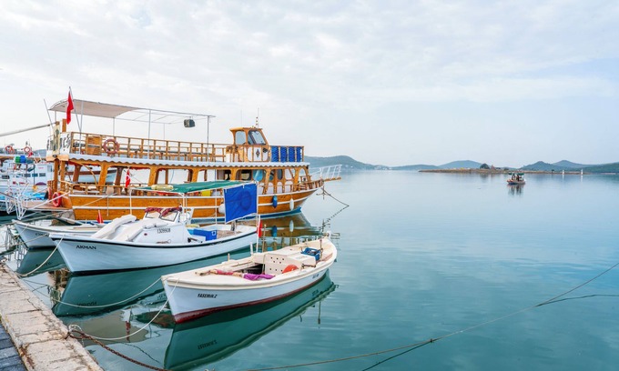 Ayvalik Hotel | Siyah Lale Cunda 1841