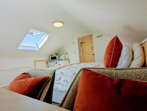 Portmagee Apartment | Skellig View Kerry Cliffs View Balcony Room