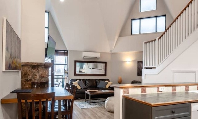 Avon Apartment | Ski Condo-Great Location/Minutes to Beaver Creek