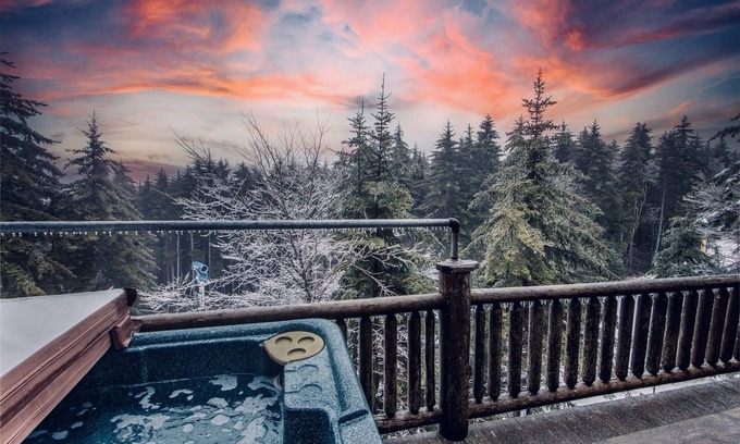 Snowshoe House | Ski-in and out with private HOT TUB in 5 bedroom house with game/theatre room!