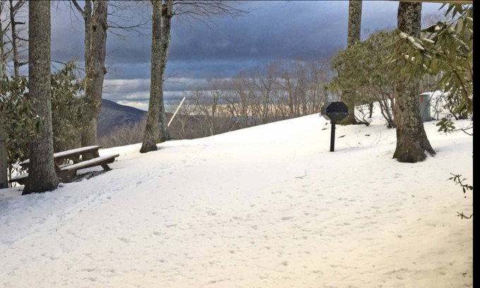 Wintergreen Condo | Ski in/ out condo