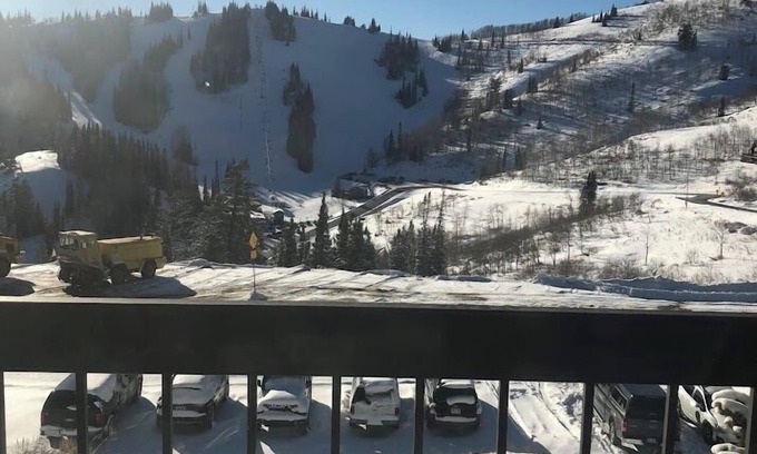 Powder Mountain Cabin | Ski in/out condo for 4 at Powder Mountain